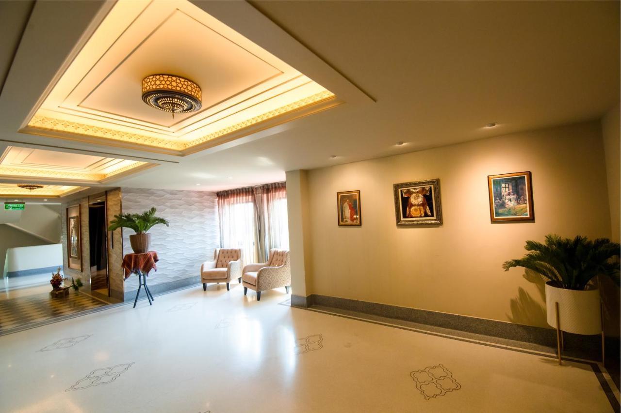 Amman Unique Hotel Udon Thani Buitenkant foto